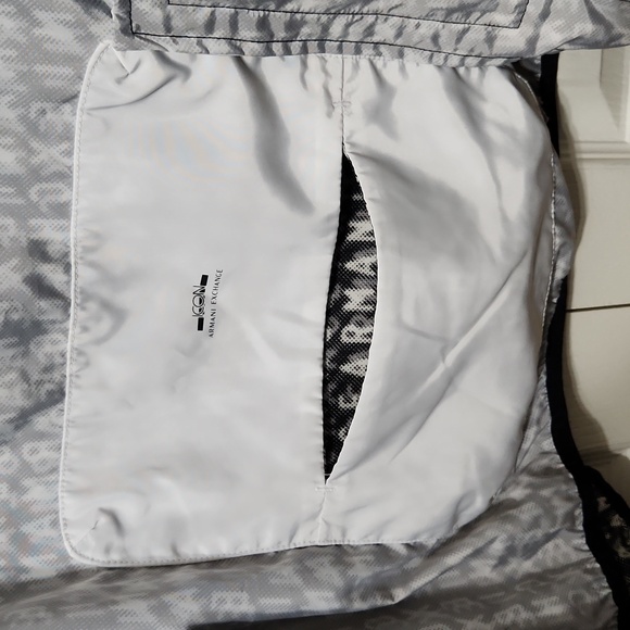 NWOT Armani Exchange Packable Logo Windbreaker Jacket. Size M - Picture 14 of 16